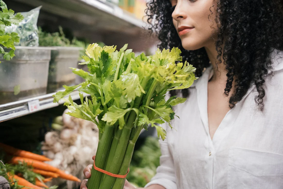 Can Parrots Eat Celery? Discover the Health Benefits